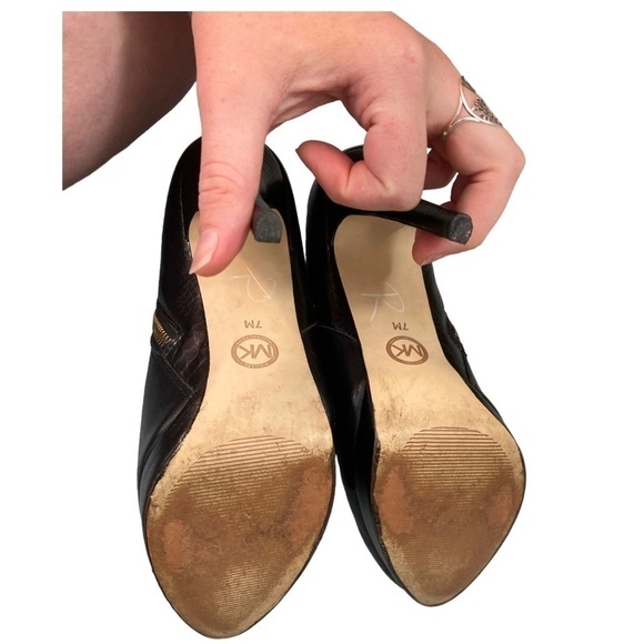 MICHAEL Kors York black leather snakeskin print gold zippered ankle booties - Picture 12 of 15
